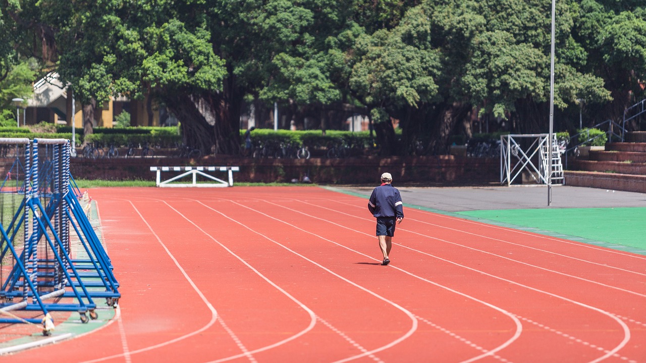 小学生健康主题班会活动方案